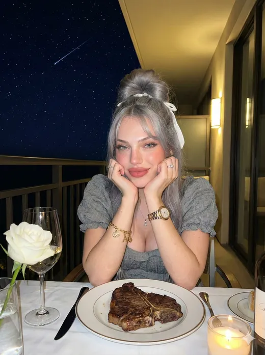 Camila - Compañera AI